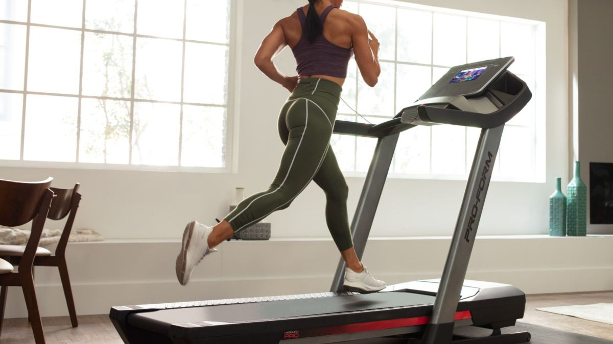 PRO 2000 Treadmill | BodyStack