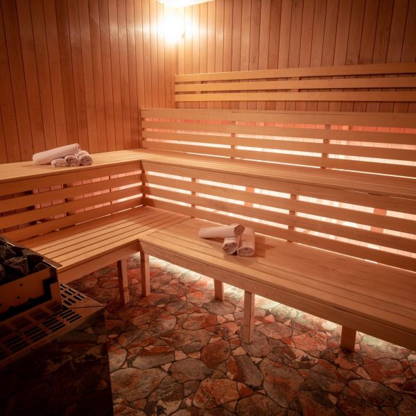 Indoor sauna4