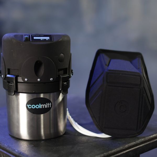 The coolmitt device1