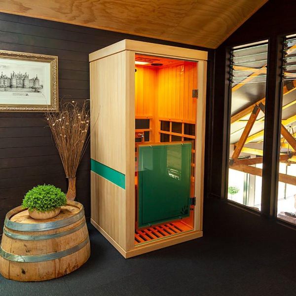 The evolve 10 infrared sauna3